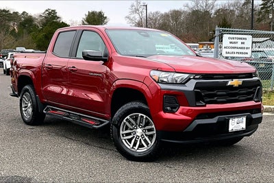 2024 Chevrolet Colorado 4WD LT