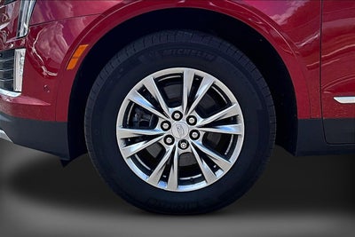 2022 Cadillac XT5 FWD Premium Luxury