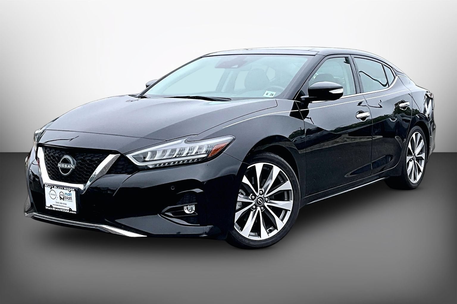 2023 Nissan Maxima Platinum