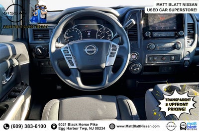 2024 Nissan Titan SV