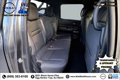 2023 Nissan Frontier SV