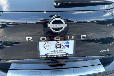 2026 Nissan Rogue SV