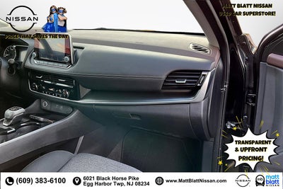 2022 Nissan Rogue SV