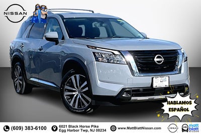 2023 Nissan Pathfinder Platinum