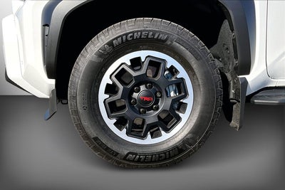 2025 Toyota 4Runner Hybrid TRD Off Road