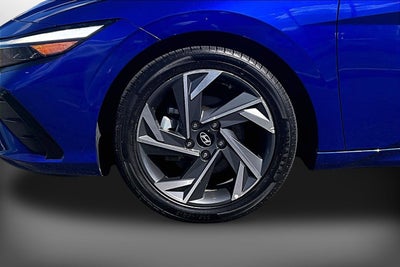 2024 Hyundai Elantra Limited