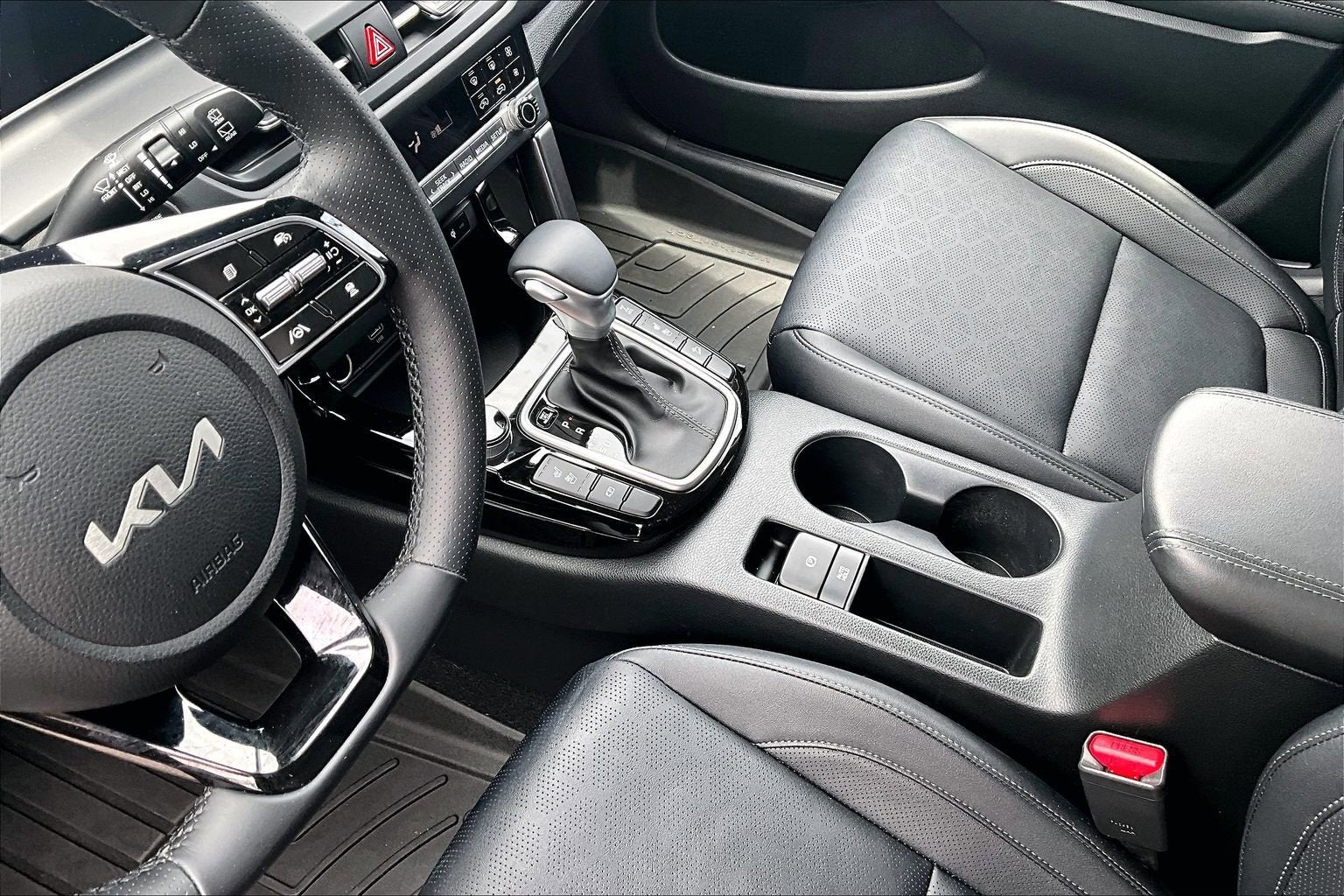 2024 Kia Seltos SX