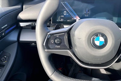 2025 BMW 5 Series 530i xDrive