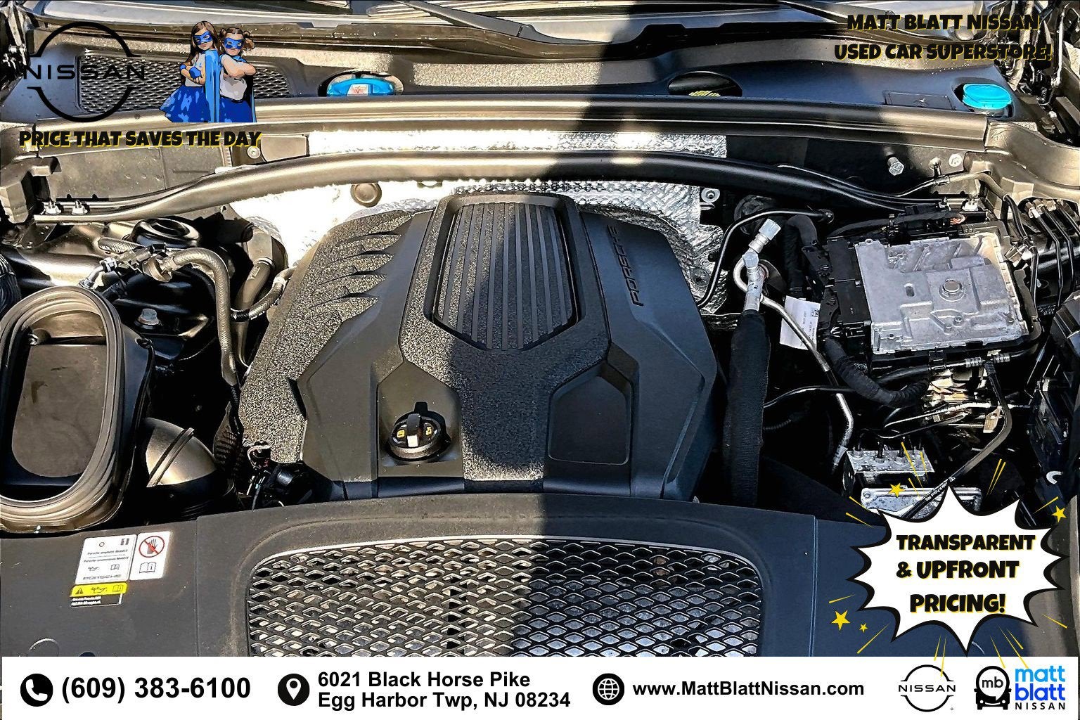 2023 Porsche Macan Base