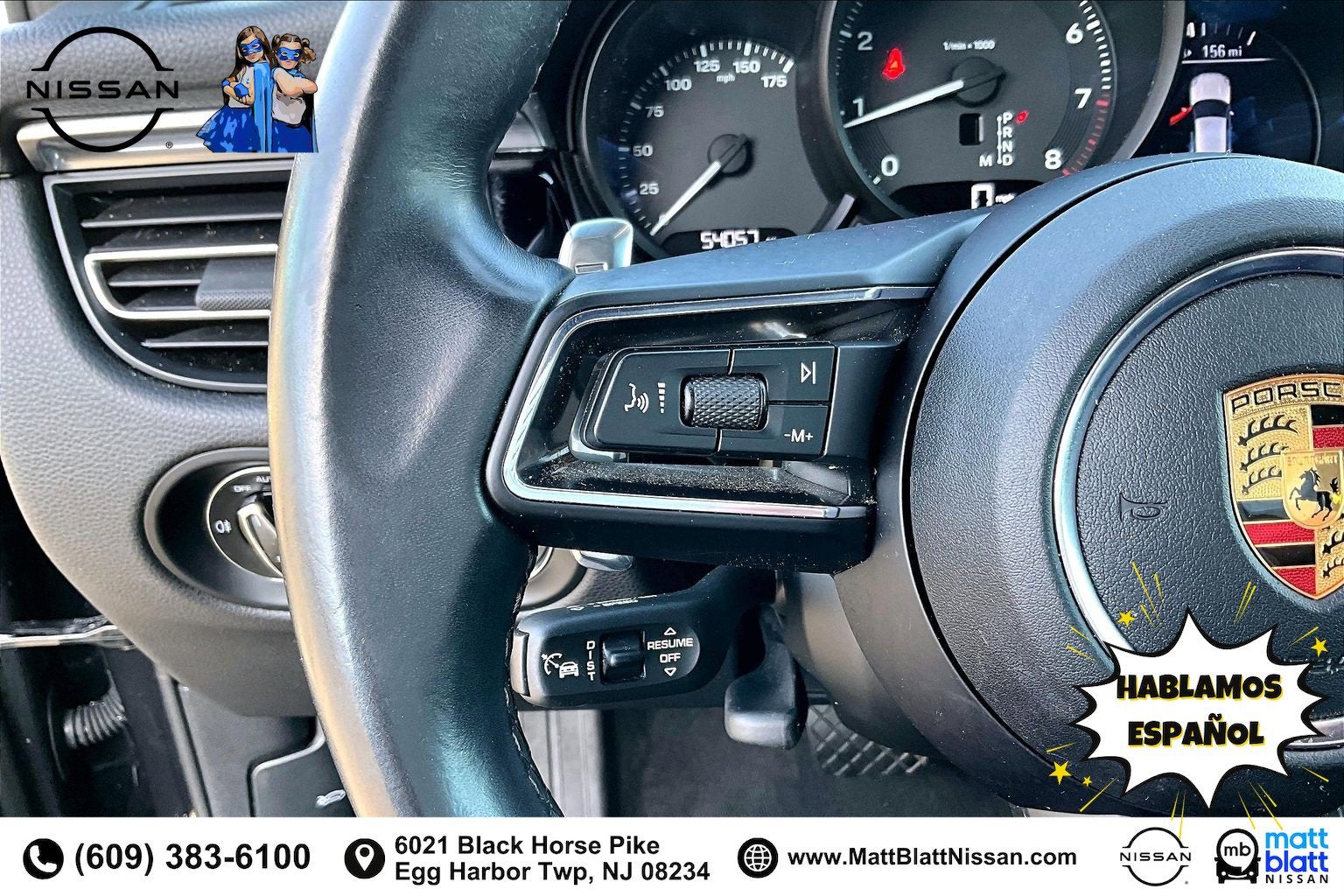 2023 Porsche Macan Base