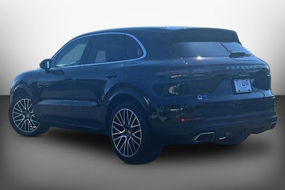 2023 Porsche Cayenne Platinum Edition