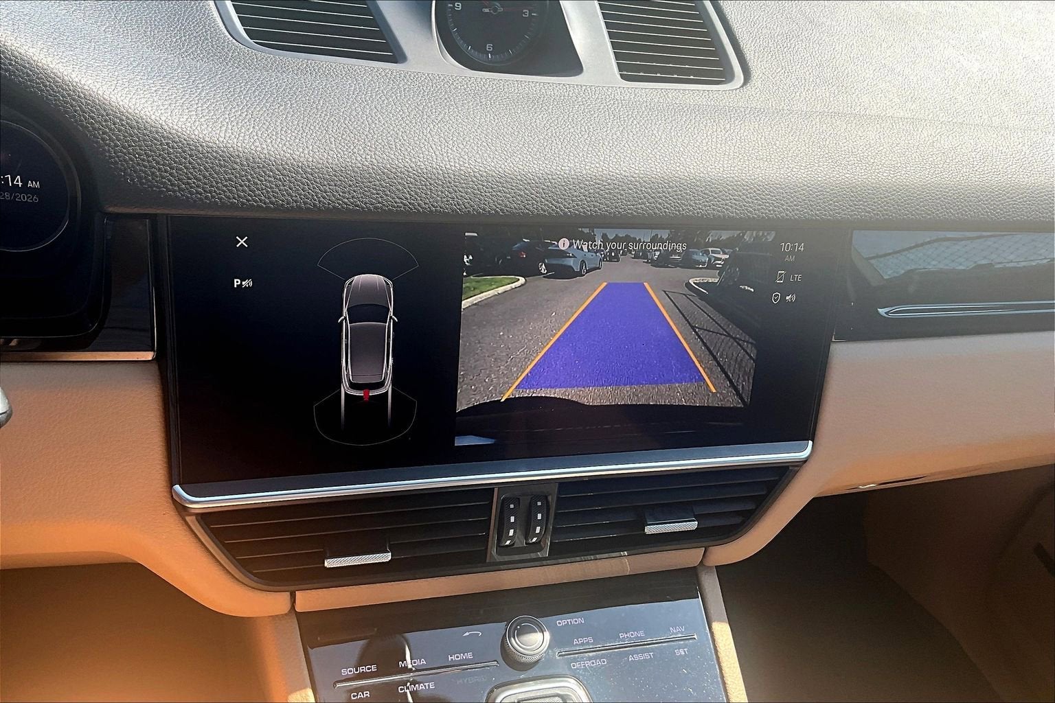 2023 Porsche Cayenne Platinum Edition