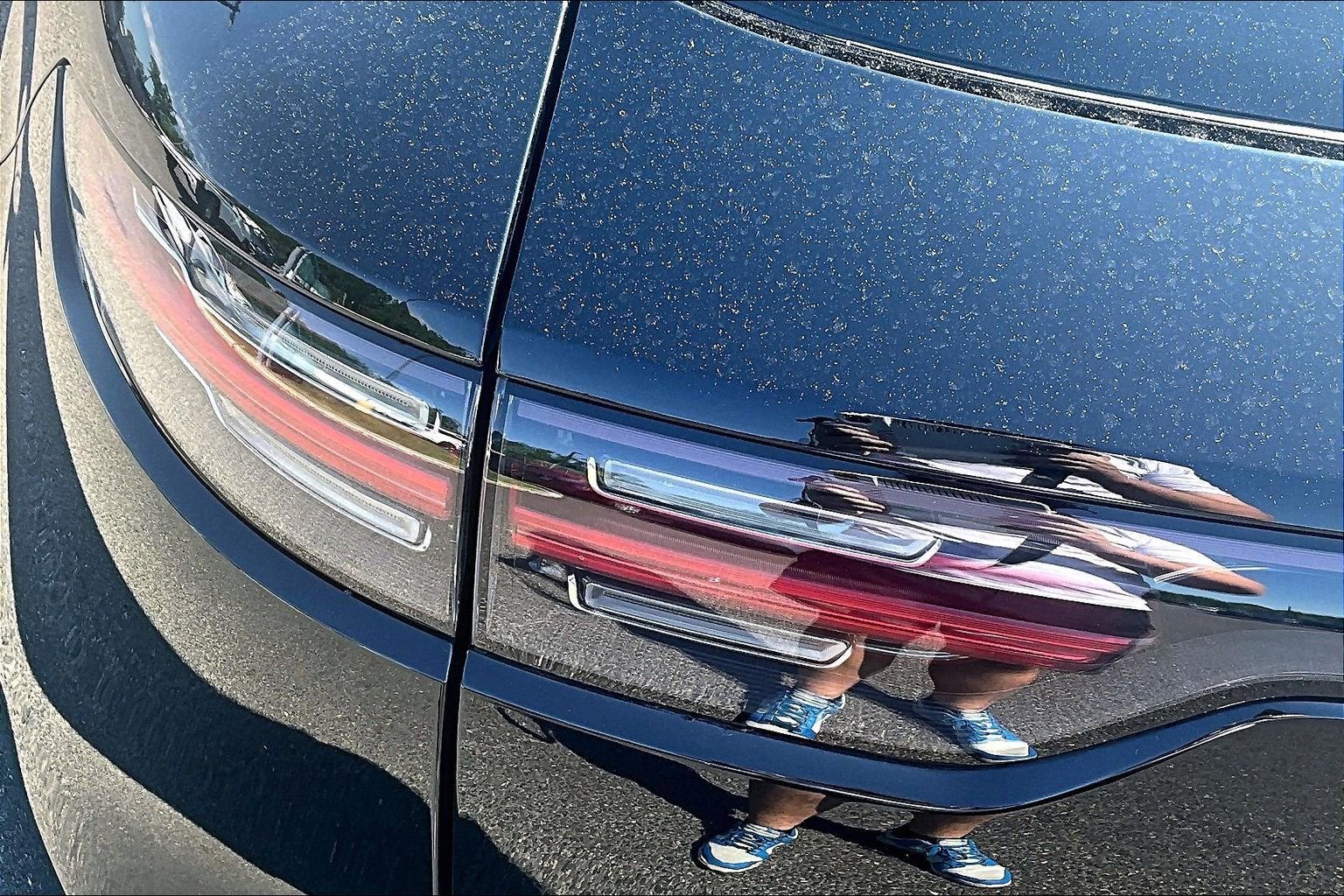 2023 Porsche Cayenne Platinum Edition