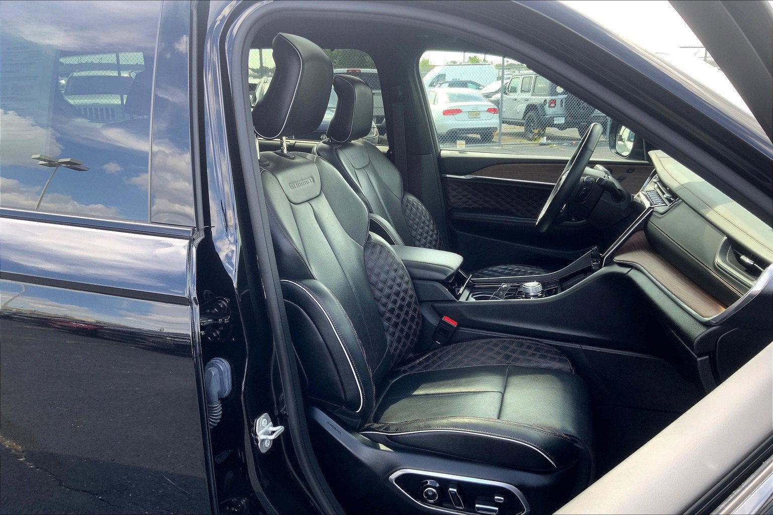 2023 Jeep Grand Cherokee L Summit 4x4