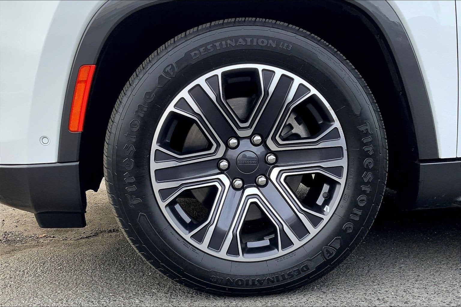 2022 Jeep Wagoneer Series III 4x4