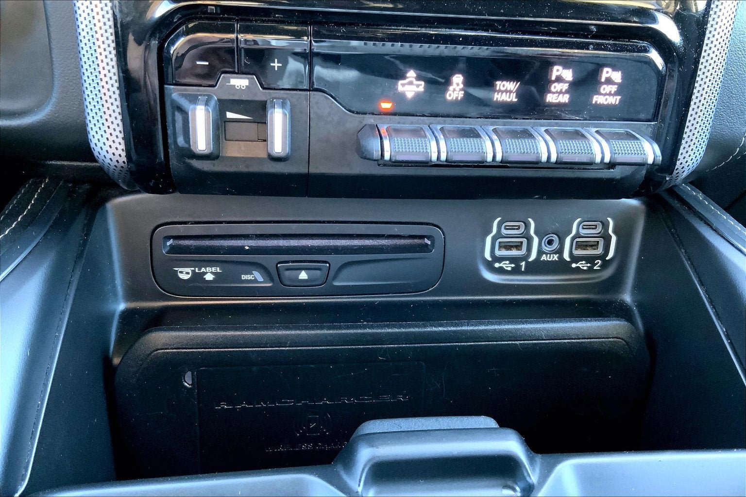 2019 RAM 1500 Limited Crew Cab 4x4 5'7' Box