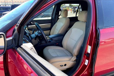 2017 Ford Explorer Base