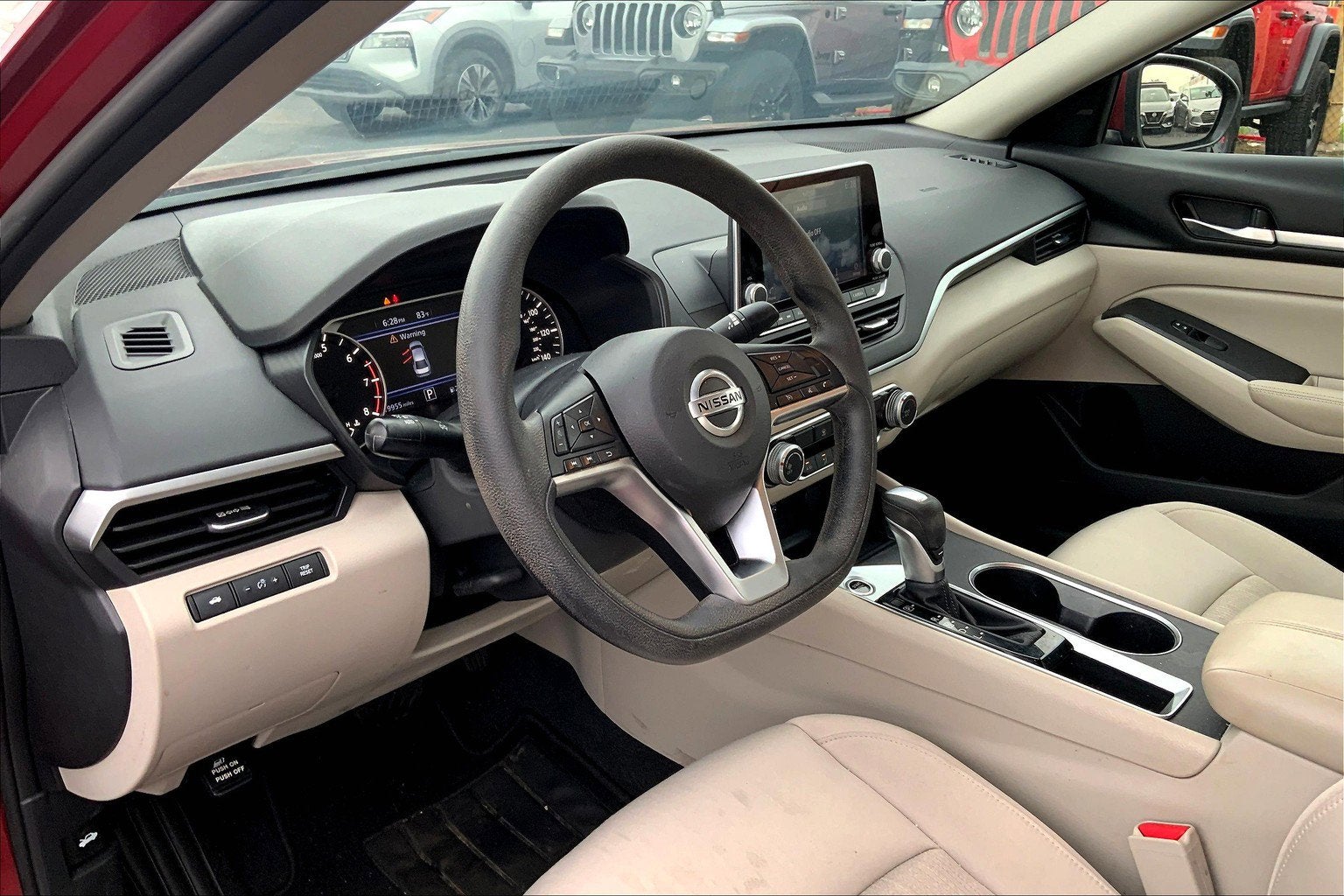 2022 Nissan Altima SV FWD