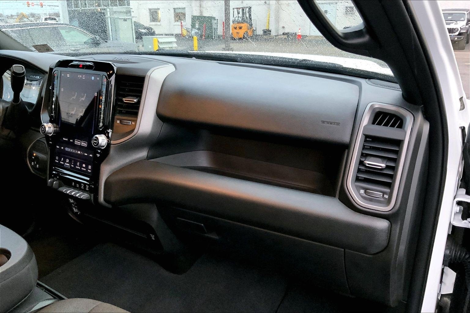 2025 RAM 3500 Tradesman Crew Cab 4x4 8' Box