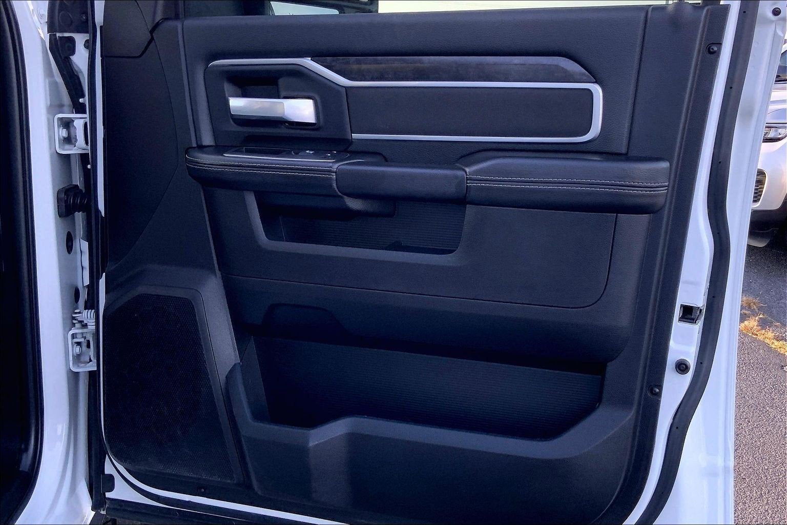 2024 RAM 2500 Big Horn Crew Cab 4x4 8' Box