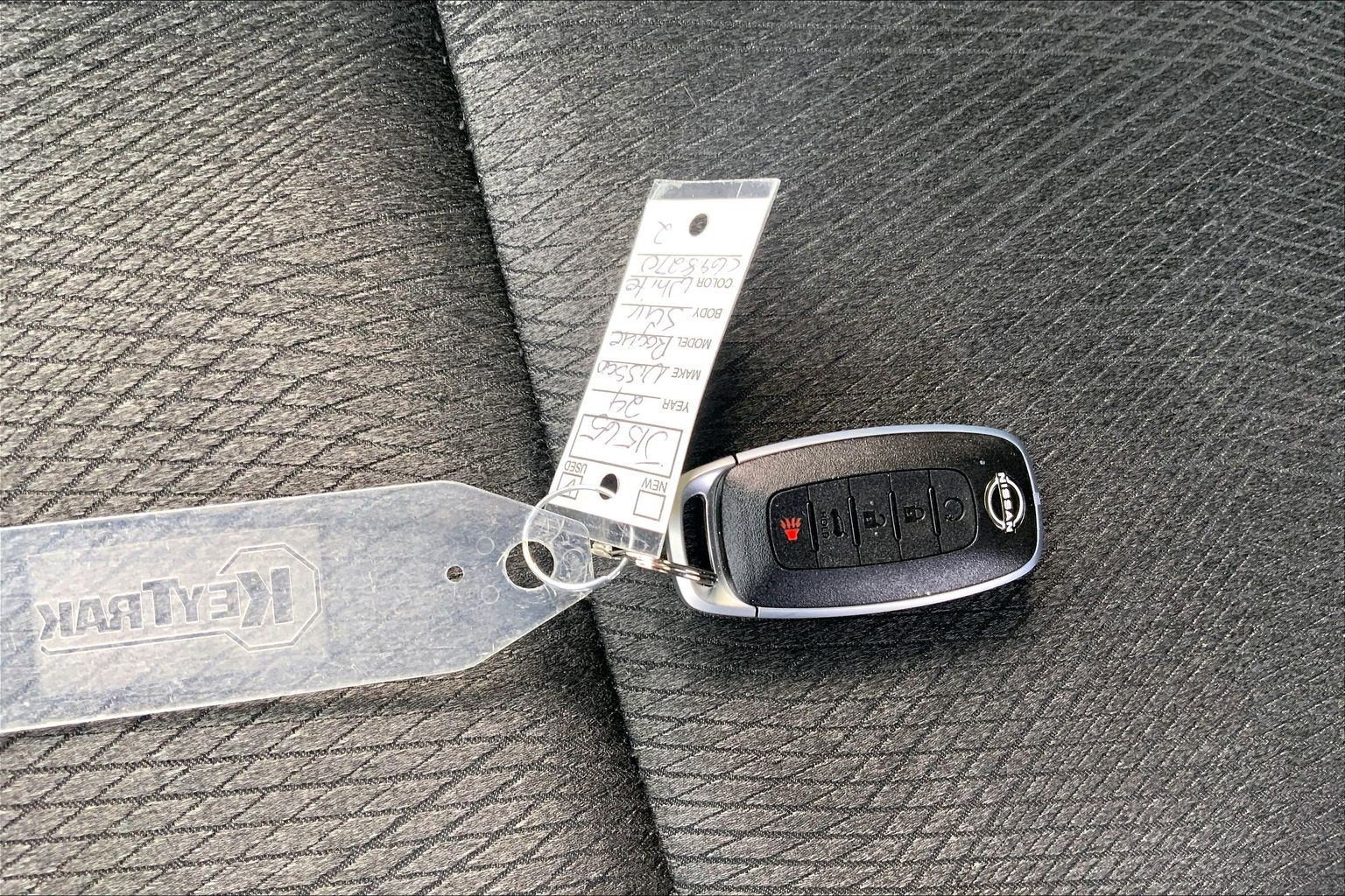 2024 Nissan Rogue SV