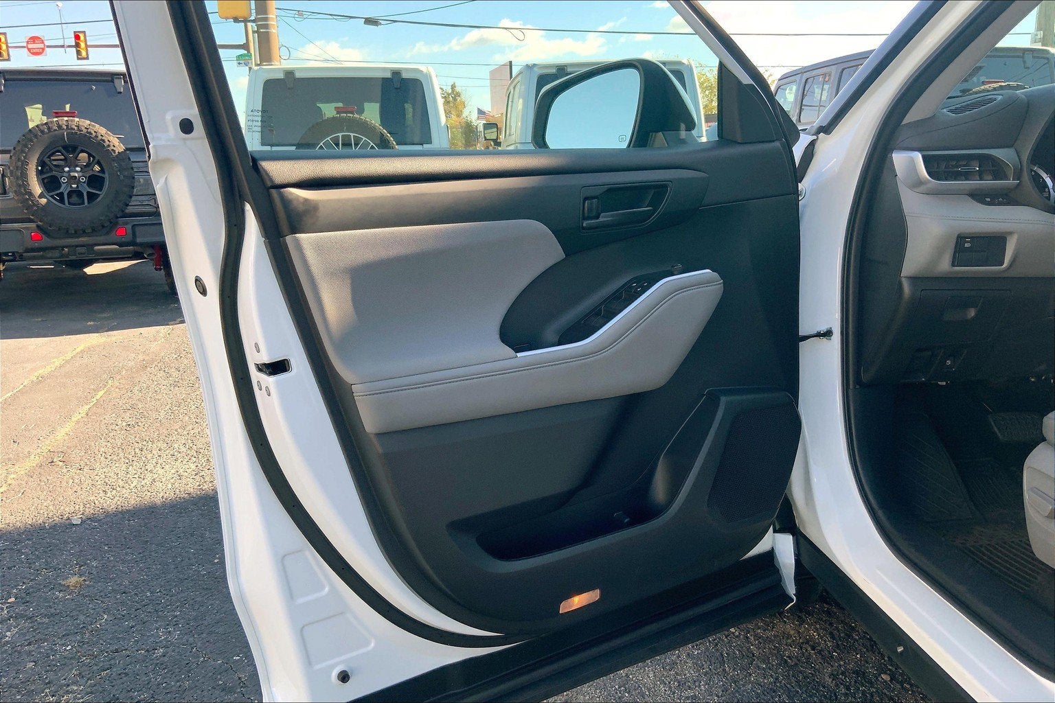 2021 Toyota Highlander L