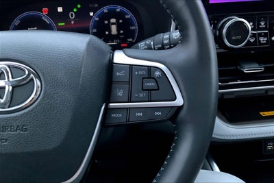 2024 Toyota Highlander Platinum