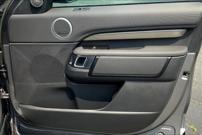 2023 Land Rover Discovery P300 S R-Dynamic