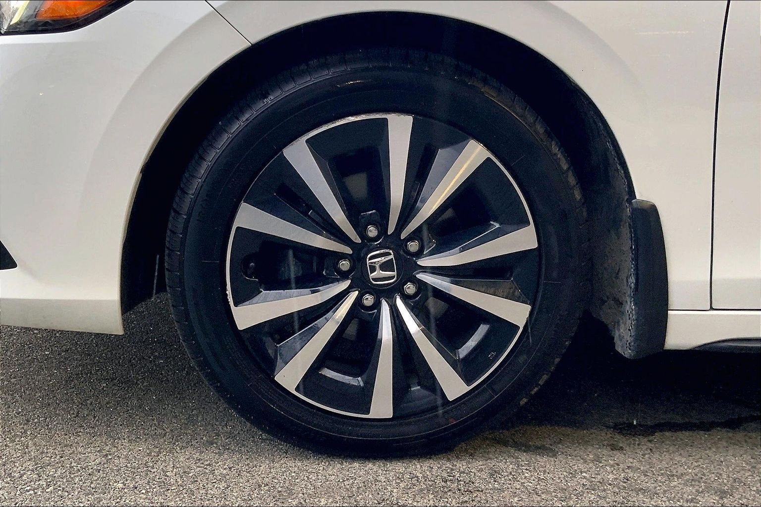 2022 Honda Civic Hatchback EX-L