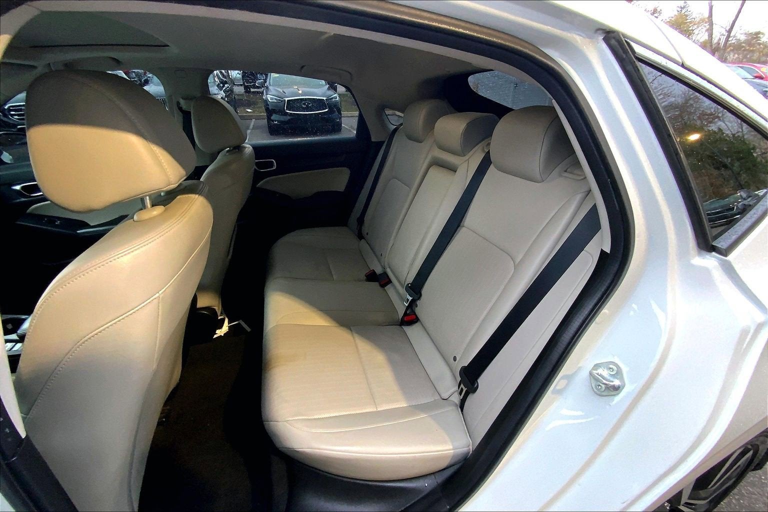 2022 Honda Civic Hatchback EX-L