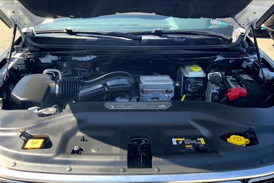 2023 Jeep Wagoneer Base