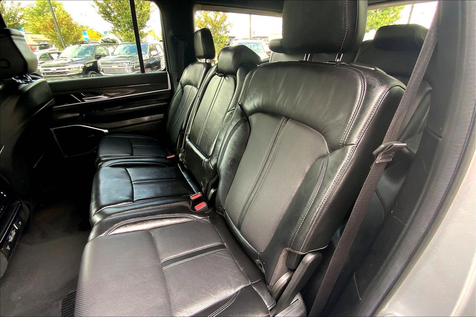 2022 Jeep Wagoneer Series II