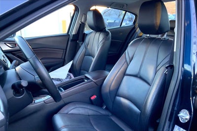 2018 Mazda Mazda3 4-Door Touring