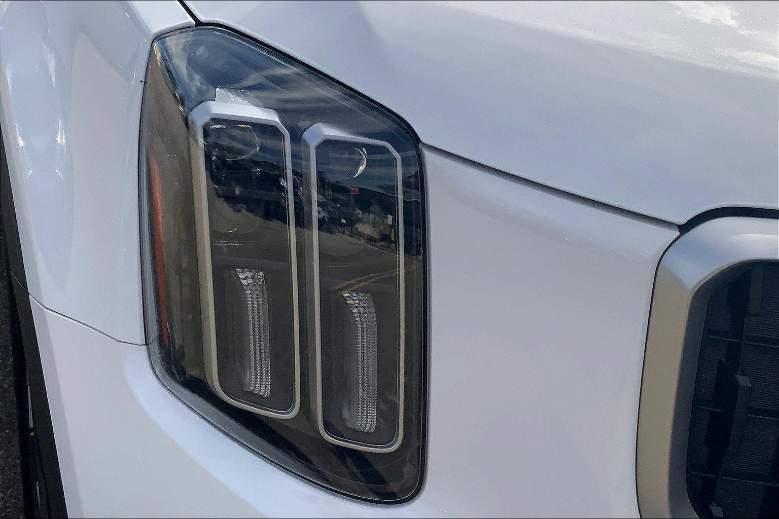 2024 Kia Telluride LX
