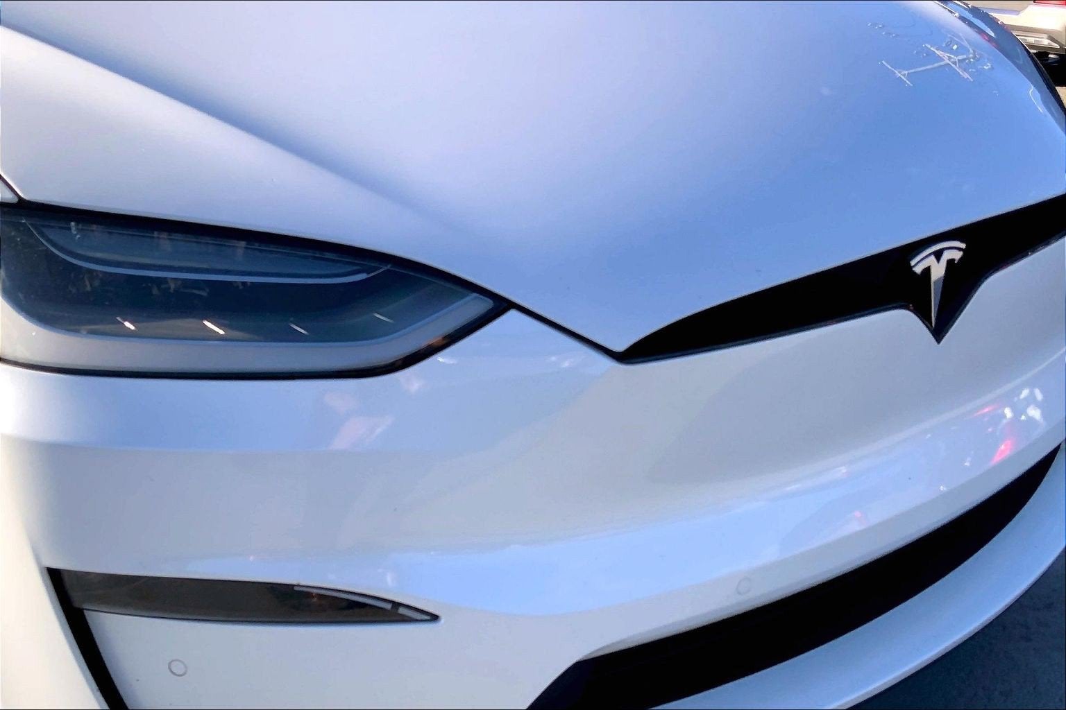 2023 Tesla Model X Standard