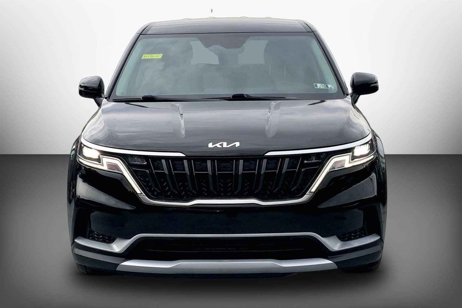2023 Kia Carnival LX