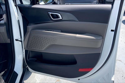 2025 Kia Carnival LXS