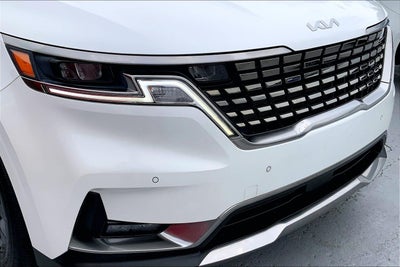 2023 Kia Carnival SX