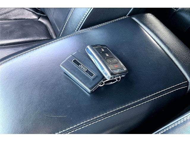 2022 Jeep Grand Cherokee Overland