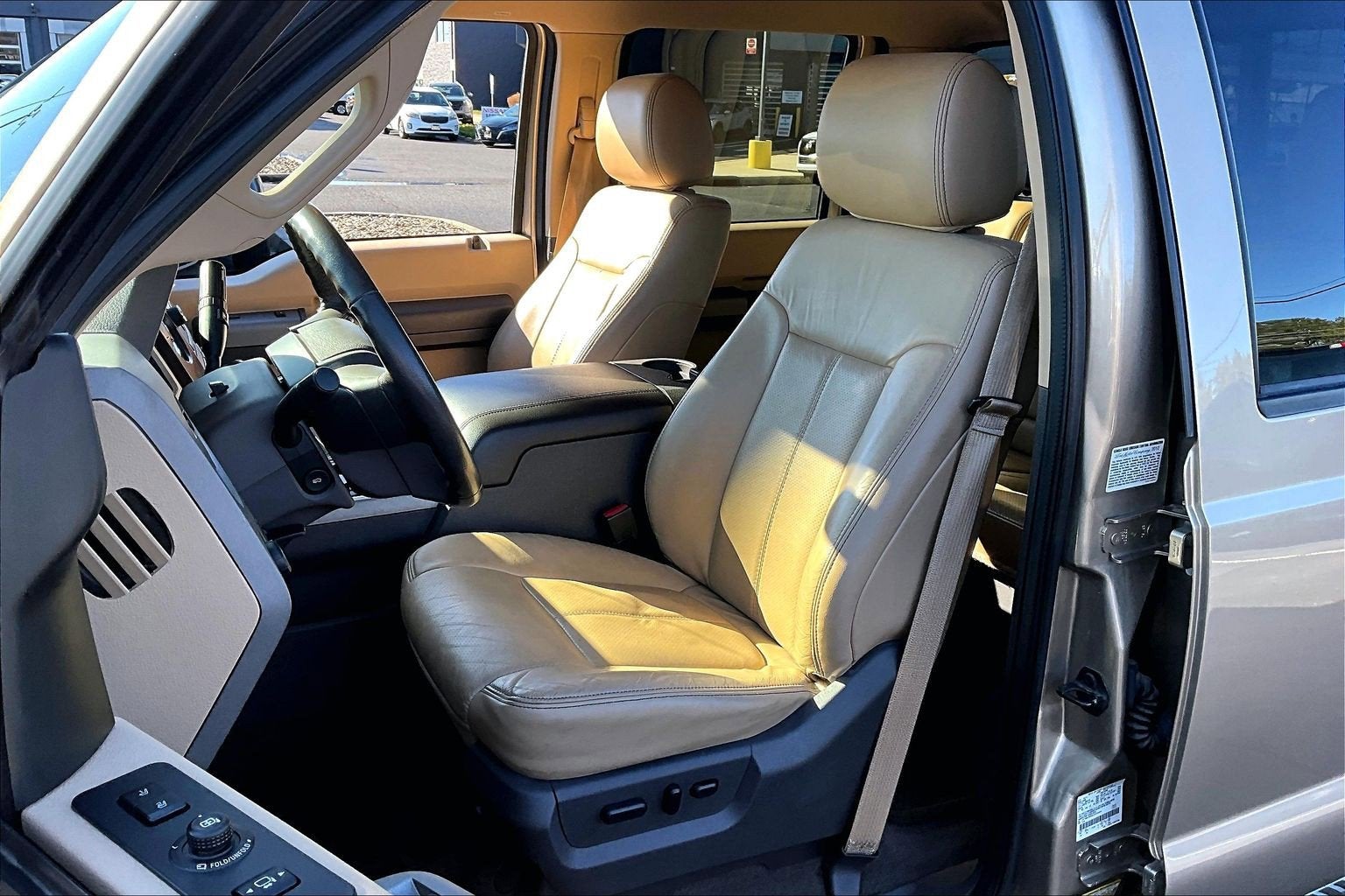 2012 Ford Super Duty F-350 SRW Lariat