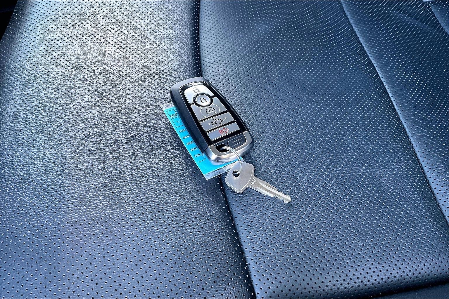 2023 Ford Super Duty F-350 SRW LARIAT