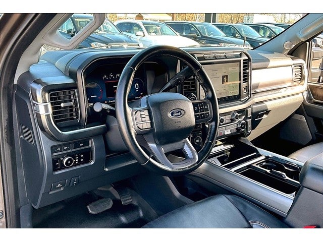 2023 Ford Super Duty F-350 SRW LARIAT