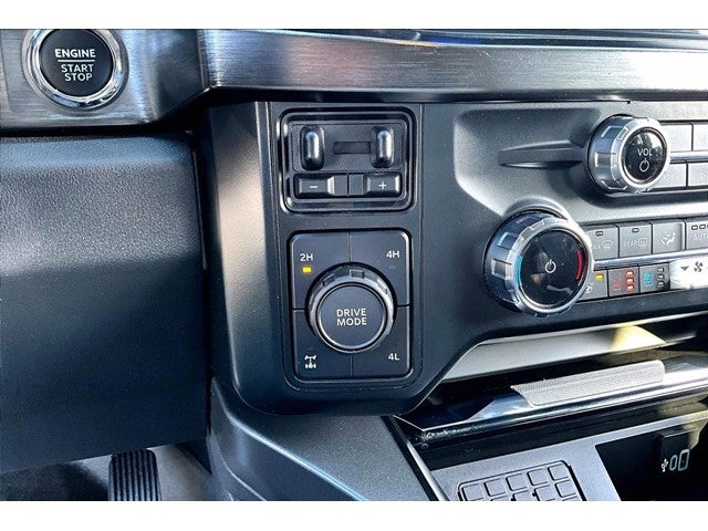 2023 Ford Super Duty F-350 SRW LARIAT