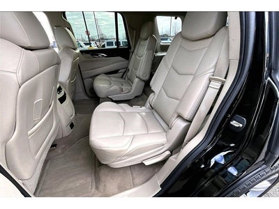 2016 Cadillac Escalade Luxury Collection
