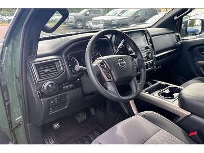 2024 Nissan Titan SV