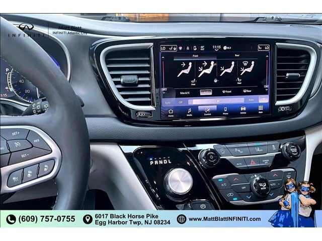 2024 Chrysler Pacifica Touring L
