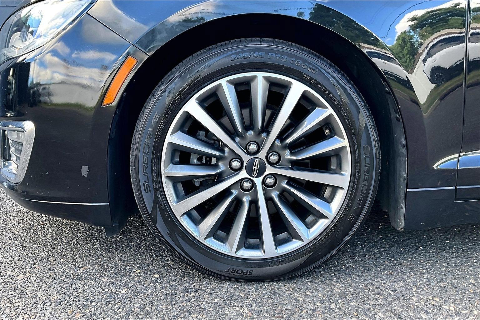 2019 Lincoln MKZ Standard