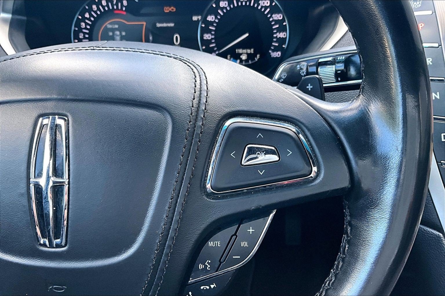 2019 Lincoln MKZ Standard