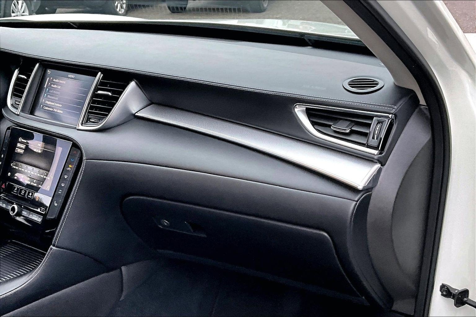 2021 INFINITI QX50 LUXE