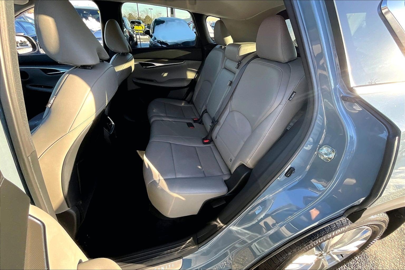 2023 INFINITI QX50 LUXE FWD